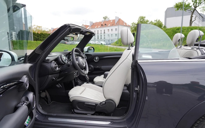 MINI Cooper S cena 126075 przebieg: 46950, rok produkcji 2020 z Tychy małe 92